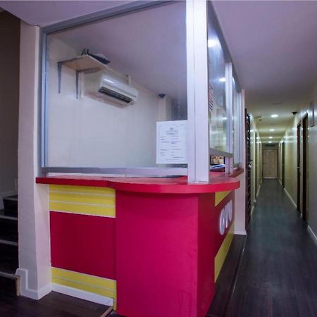 Oyo 90281 Hotel Taj Seksyen 13 Shah Alam Buitenkant foto